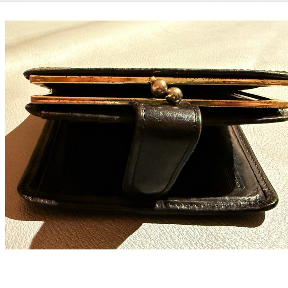 VINTAGE Coach Black Leather Kiss Lock Wallet - Picture 3 of 9